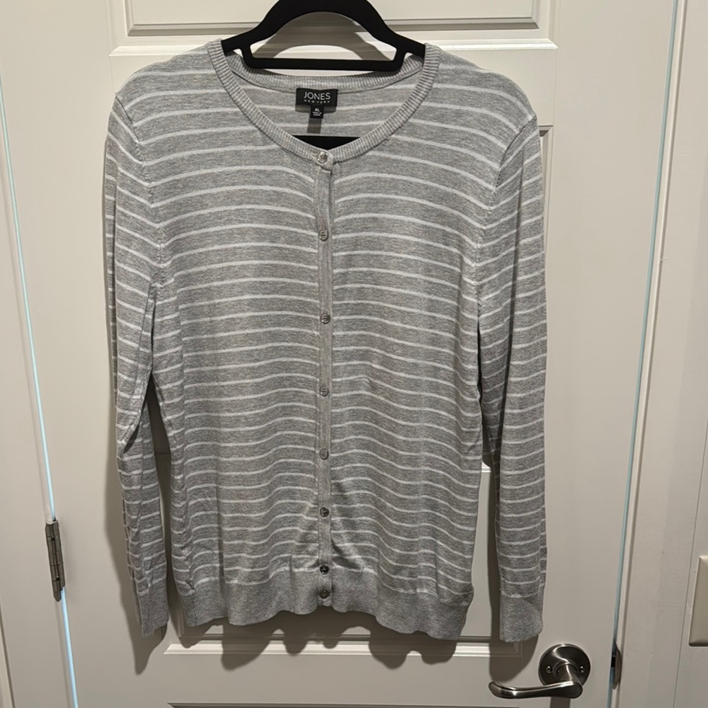 Jones New York Gray Cardigan Sweater Lightweight Knit XL